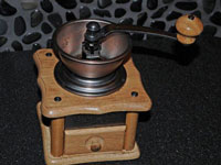 フレンチプレスでコーヒーを淹れる方法