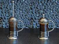 フレンチプレスでコーヒーを淹れる方法