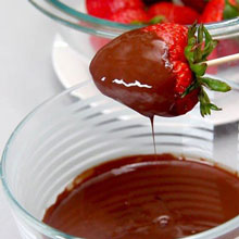 チョコレートで覆われたイチゴケトウェイ