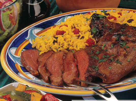 ハニーマスタードドレッシングを添えた子羊のバタフライレッグ